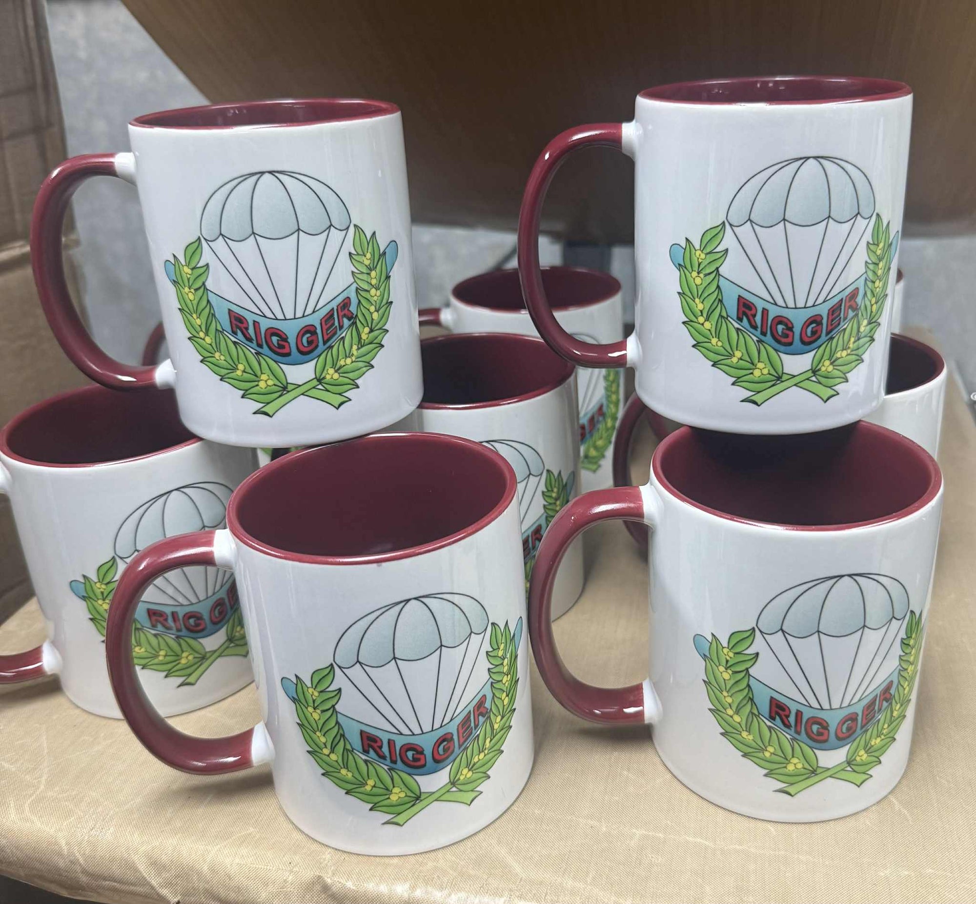 Riggers 11oz mug Maroon handle and infill